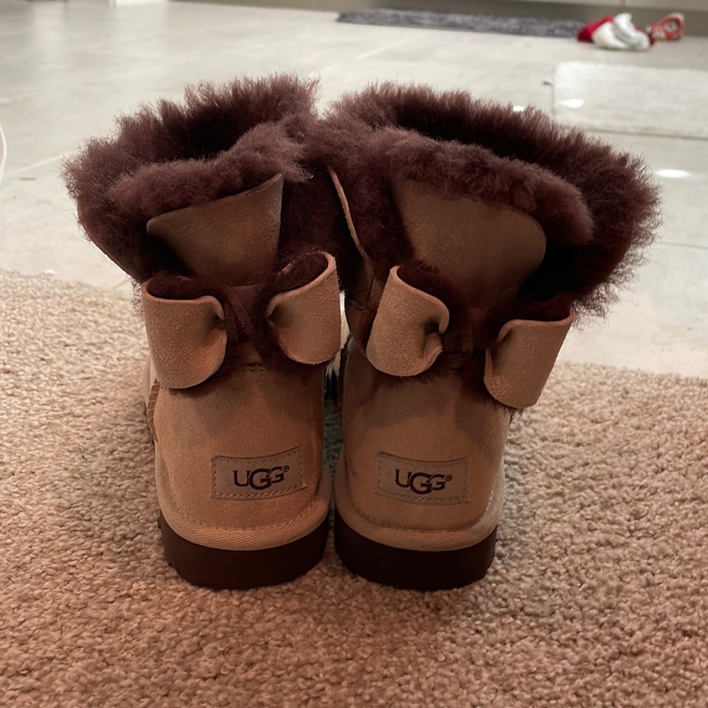 Uggs size 8
